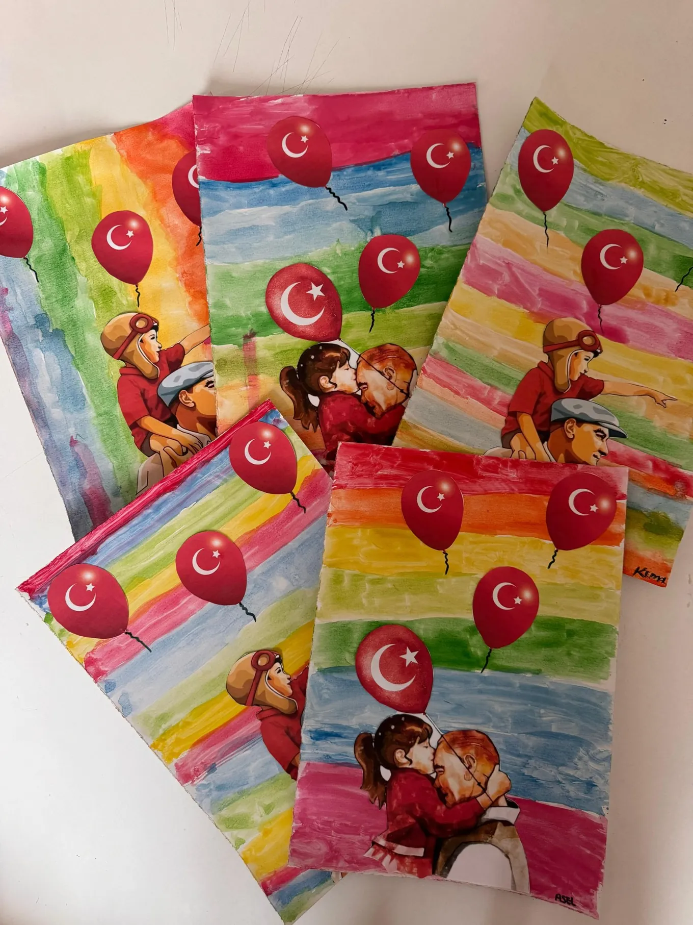 Çocuklarımızın Atatürk ve ay yıldızlı balon resimleri